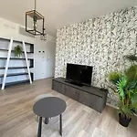 Mare 8 Апартаменты *